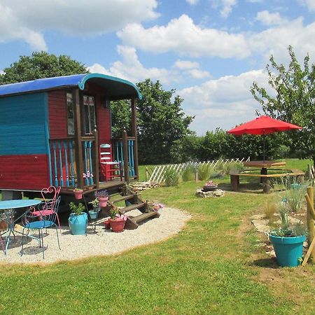 La Petite Fadette Villa Sancoins Екстериор снимка